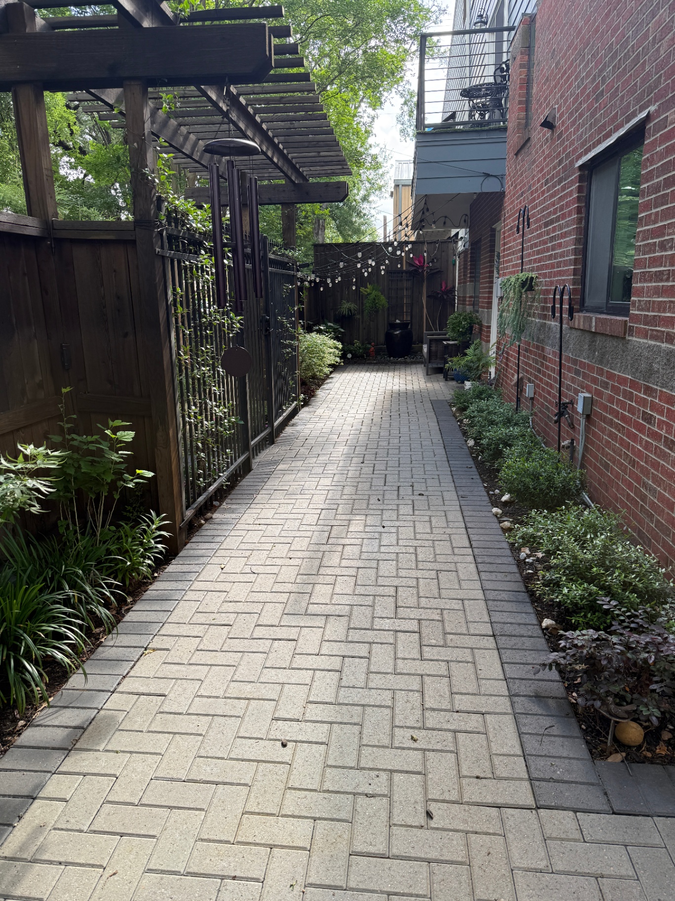 Deck & Outdoor Living Repair | Oak & Alloy